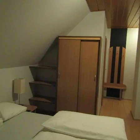 Mylak 게스트하우스 코르비에로프