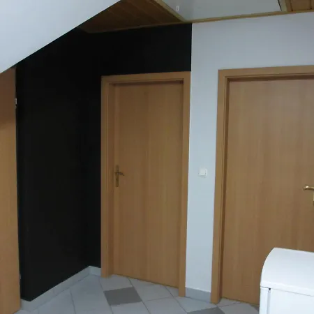 Πανσιόν Mylak 3*